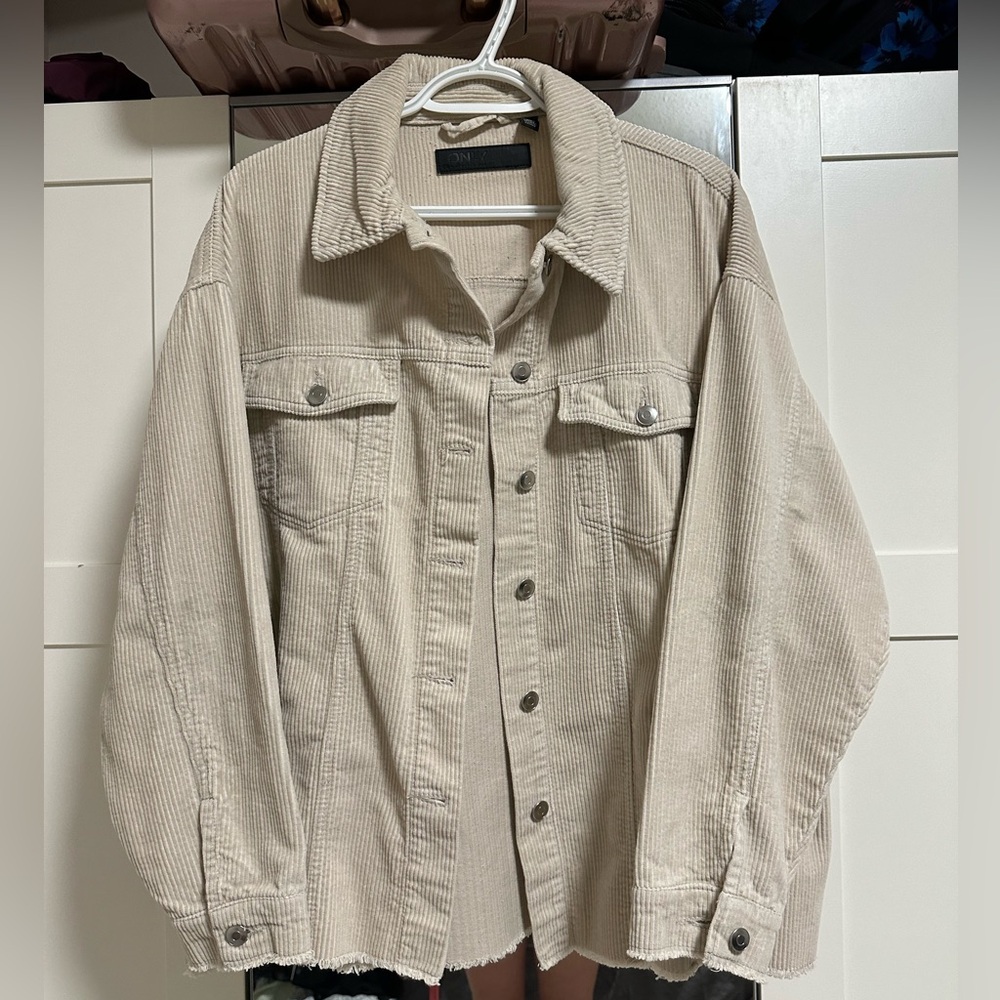 ONLY Corduroy Shacket | Beige